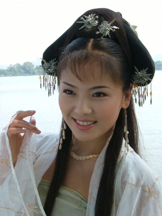 Những nàng Bạch Xà xinh đẹp và ấn tượng nhất trên màn ảnh Hoa ngữ