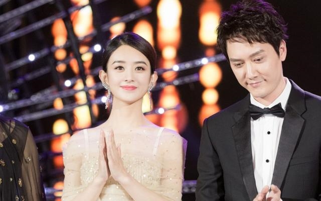 Triệu Lệ Dĩnh bất ngờ quay lại với công việc sau 4 tháng ở cữ