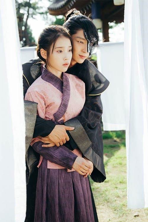 Lee Jun Ki xác nhận làm cameo 'Hotel Del Luna' vì tình bạn với IU