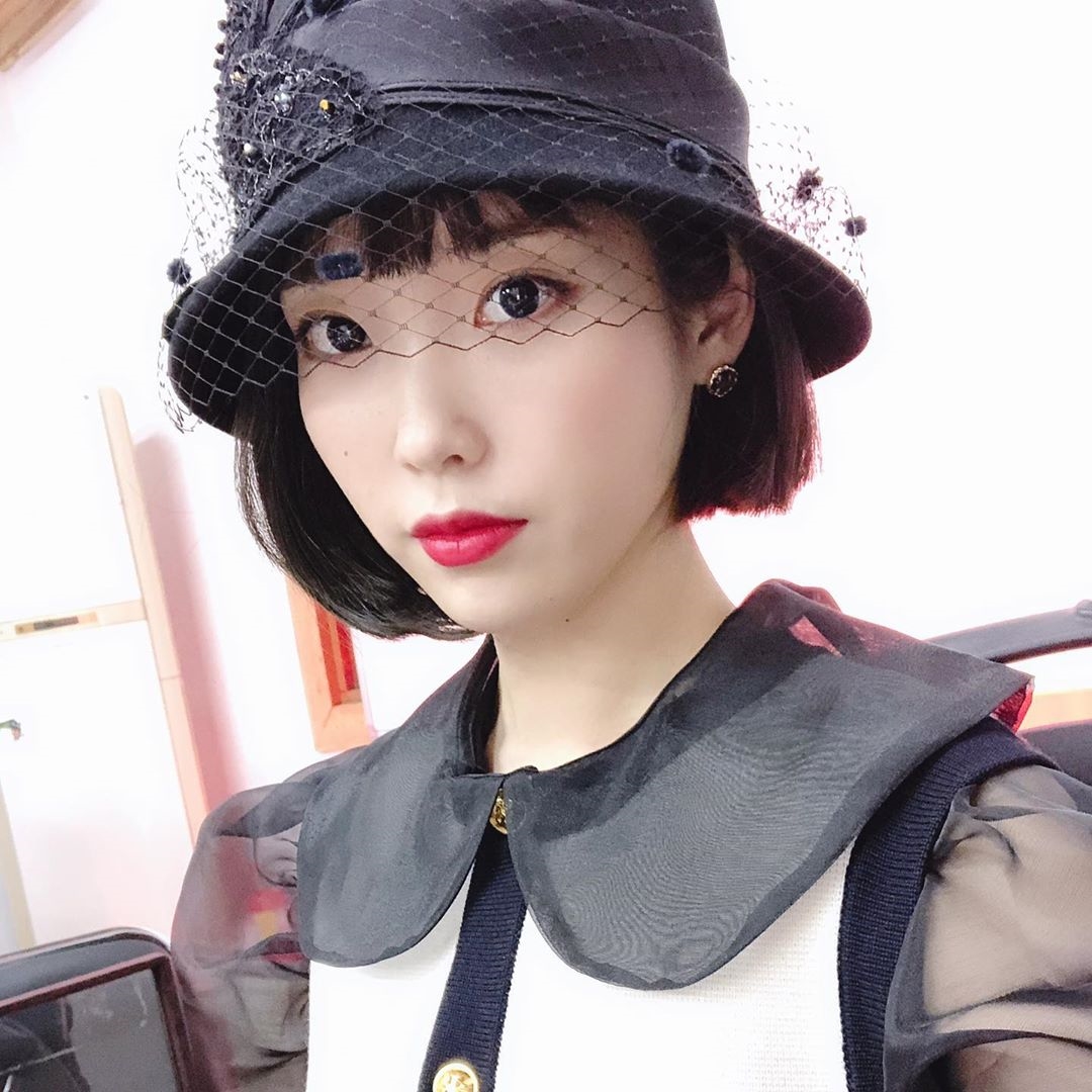 Thời trang của IU trong 'Hotel Del Luna' trở thành chủ đề nóng