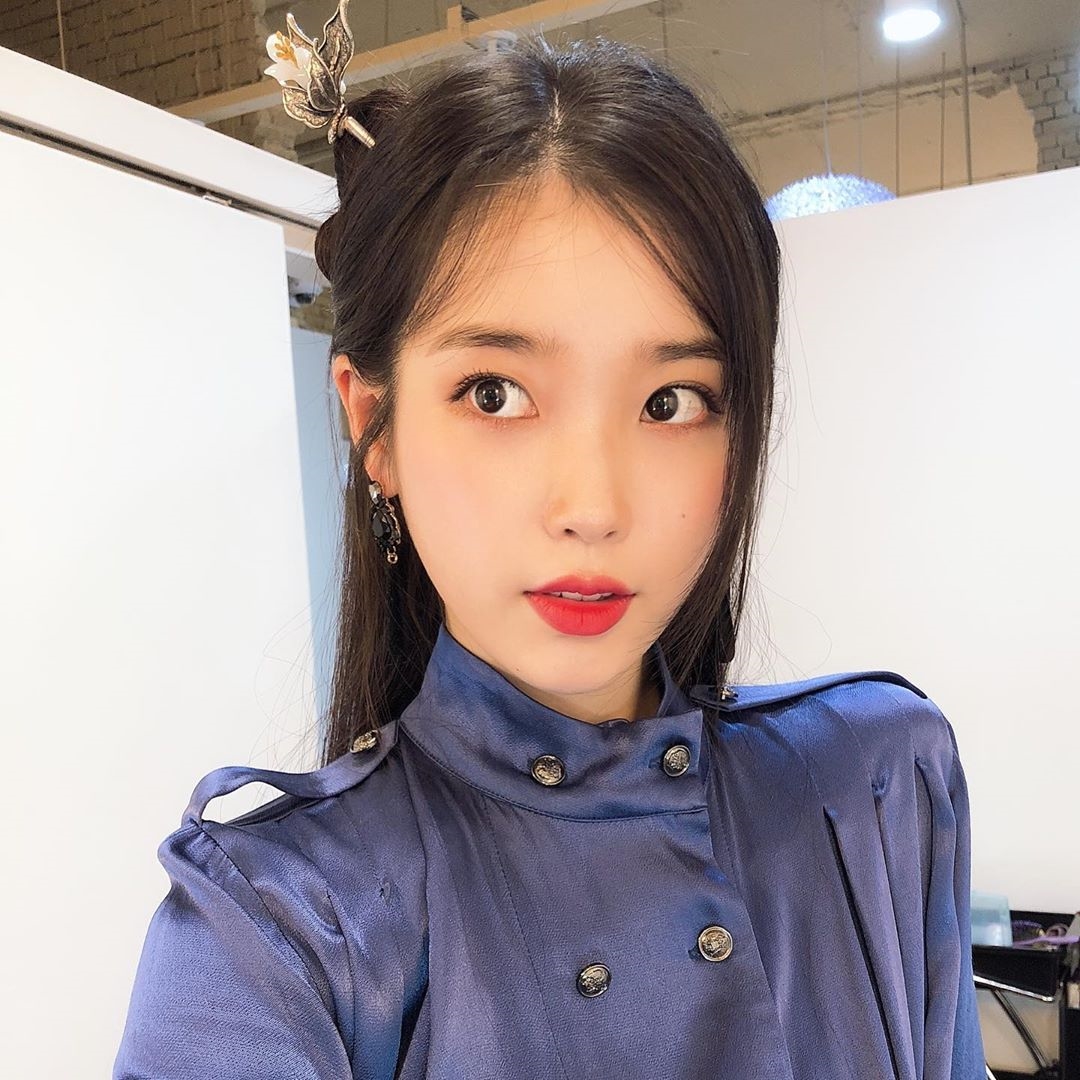 Thời trang của IU trong 'Hotel Del Luna' trở thành chủ đề nóng