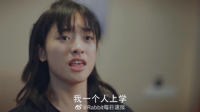 'Sam Thái' Thẩm Nguyệt nhận mưa gạch của netizen vì cảnh khóc thảm họa