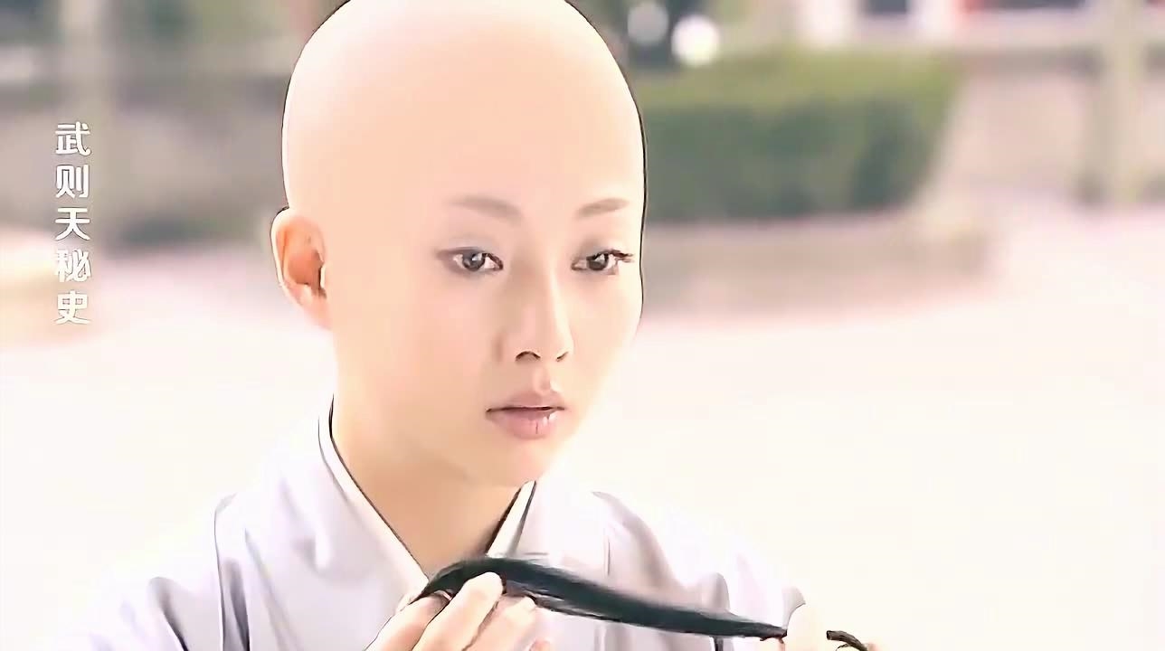 Những lần dàn mỹ nhân hàng đầu Hoa ngữ 'cạo đầu' đọ sắc trên màn ảnh