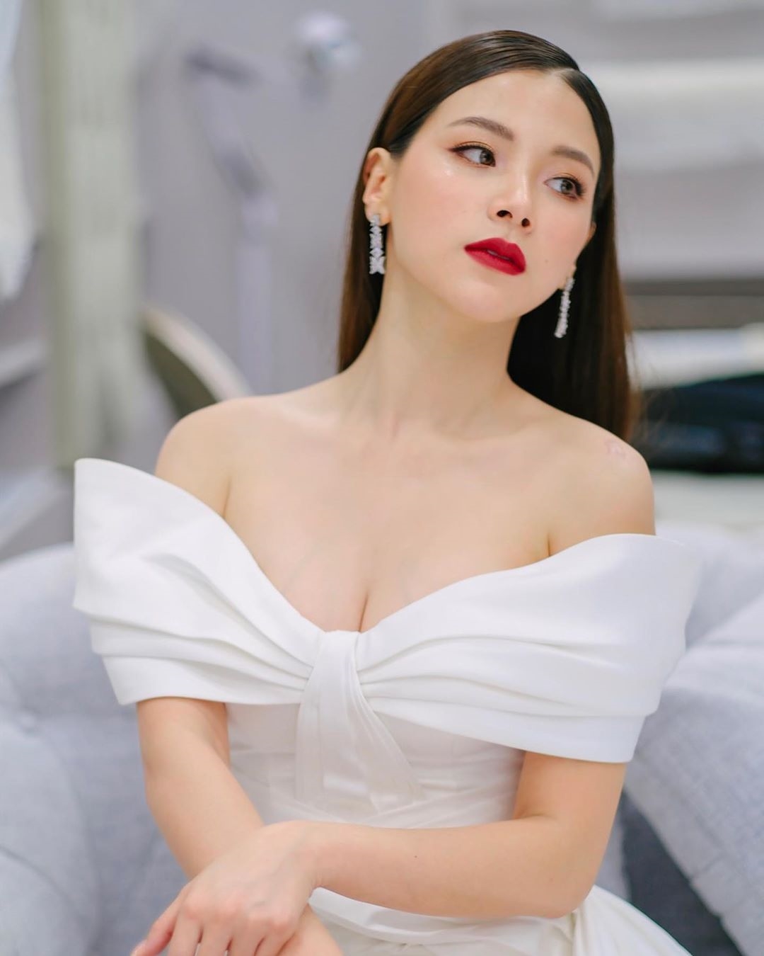 Baifern Pimchanok viết lời cảm ơn fan bằng tiếng Việt gây ấn tượng