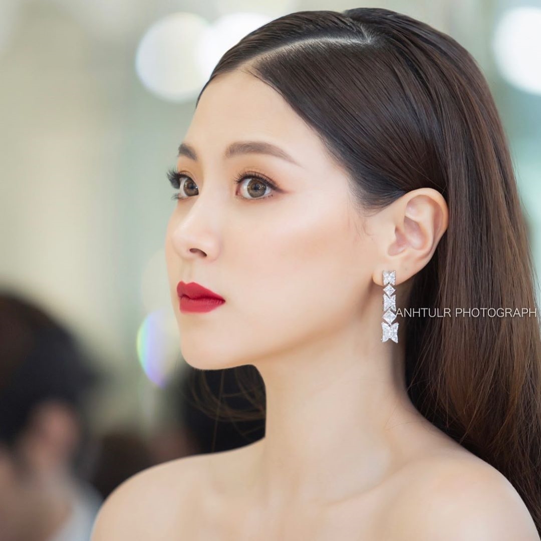Baifern Pimchanok viết lời cảm ơn fan bằng tiếng Việt gây ấn tượng