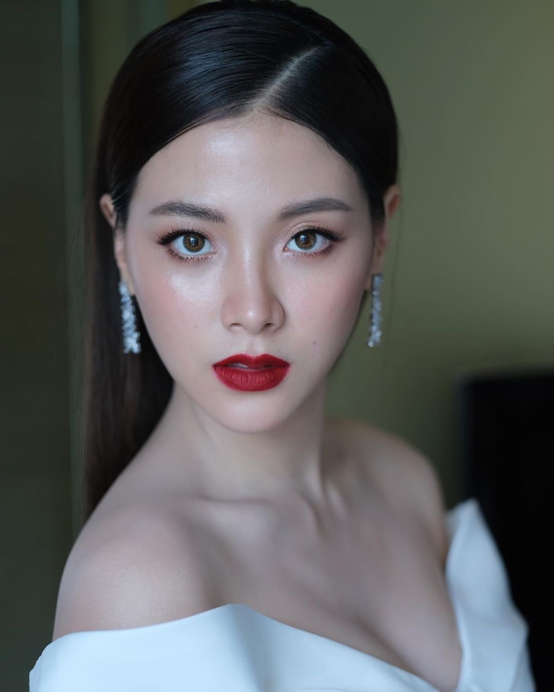 Baifern Pimchanok viết lời cảm ơn fan bằng tiếng Việt gây ấn tượng