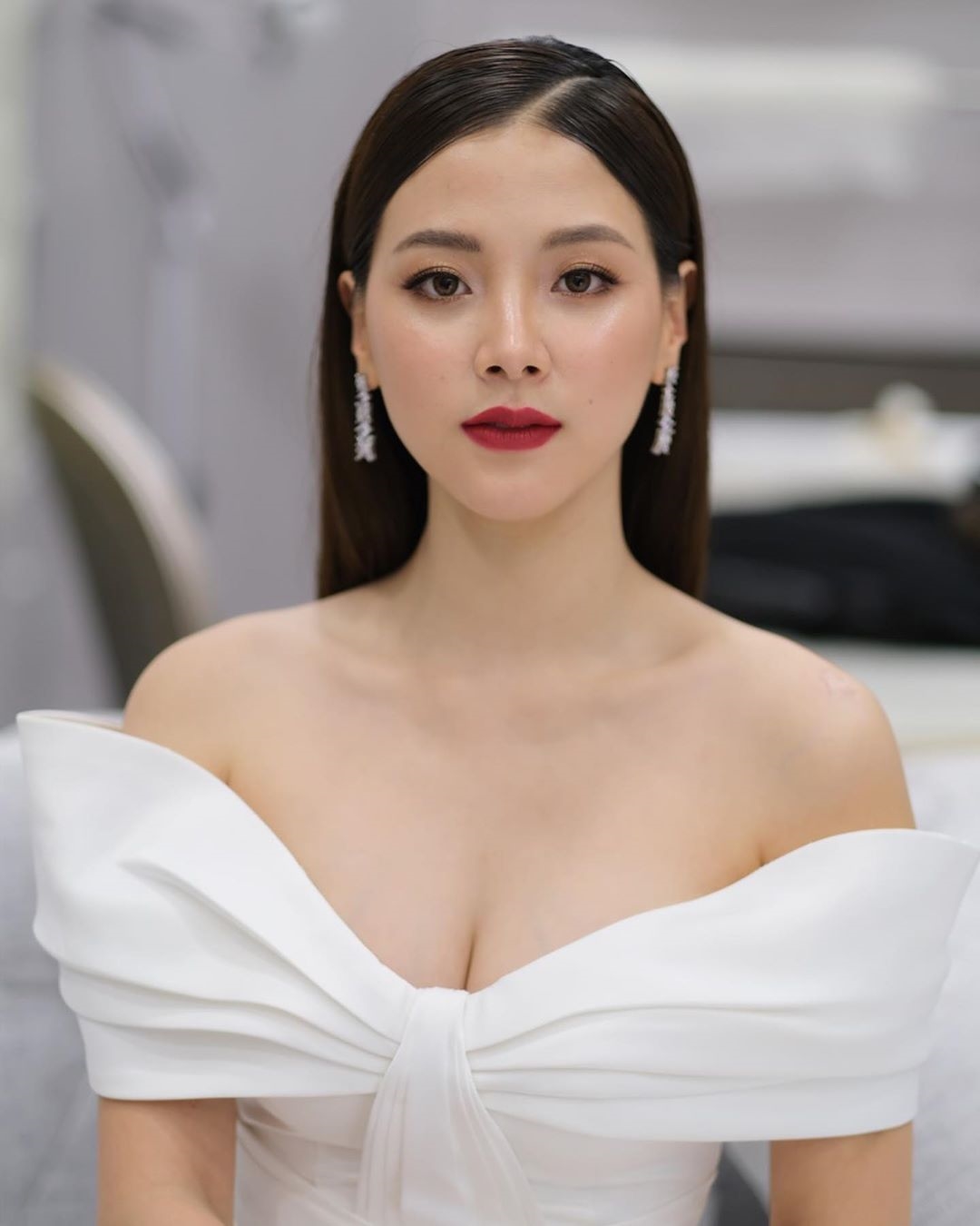 Baifern Pimchanok viết lời cảm ơn fan bằng tiếng Việt gây ấn tượng