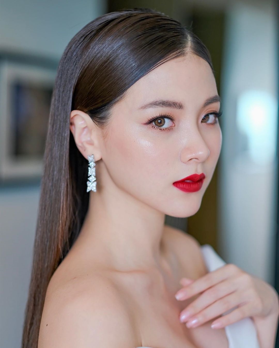 Baifern Pimchanok viết lời cảm ơn fan bằng tiếng Việt gây ấn tượng