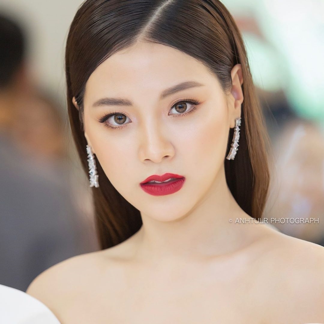 Baifern Pimchanok viết lời cảm ơn fan bằng tiếng Việt gây ấn tượng