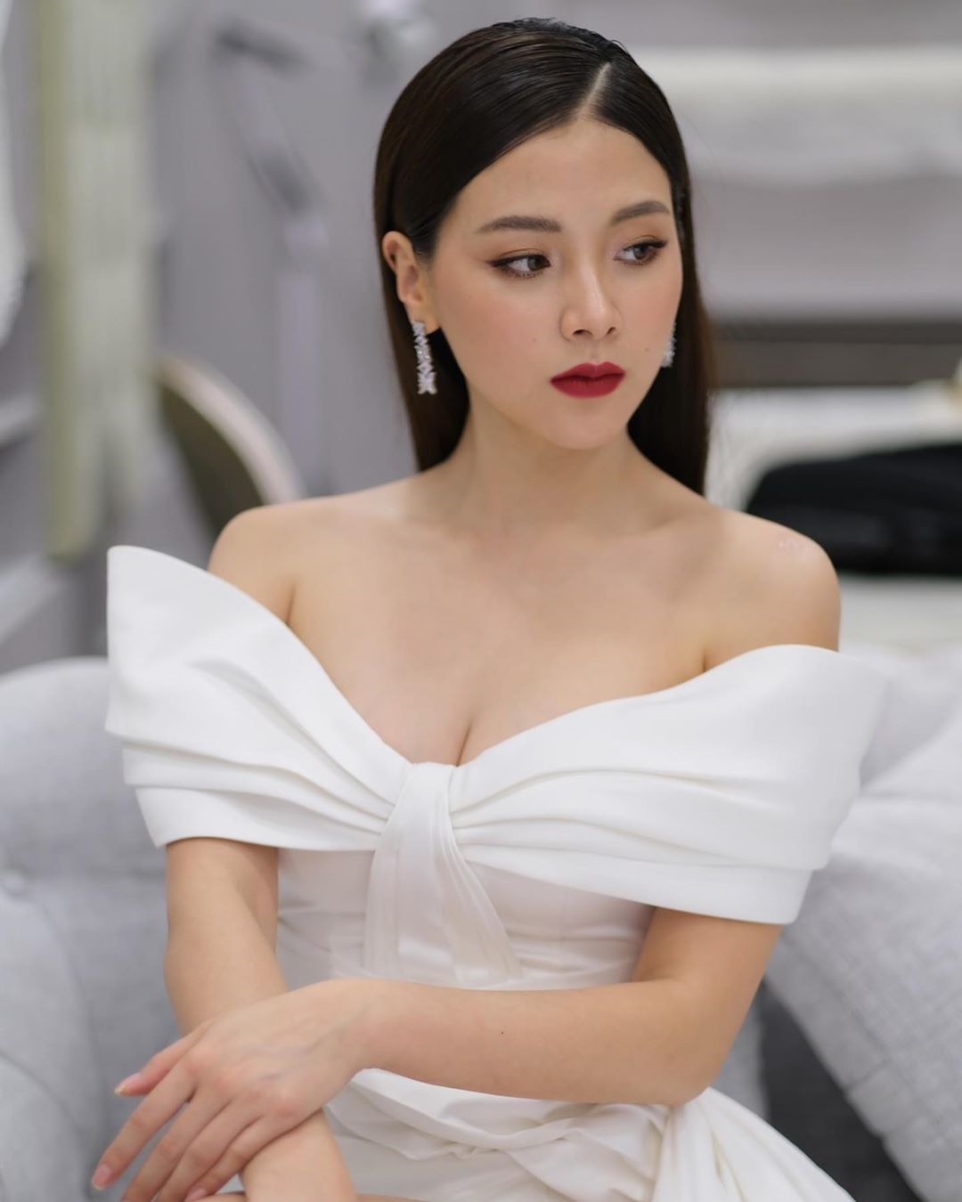 Baifern Pimchanok viết lời cảm ơn fan bằng tiếng Việt gây ấn tượng