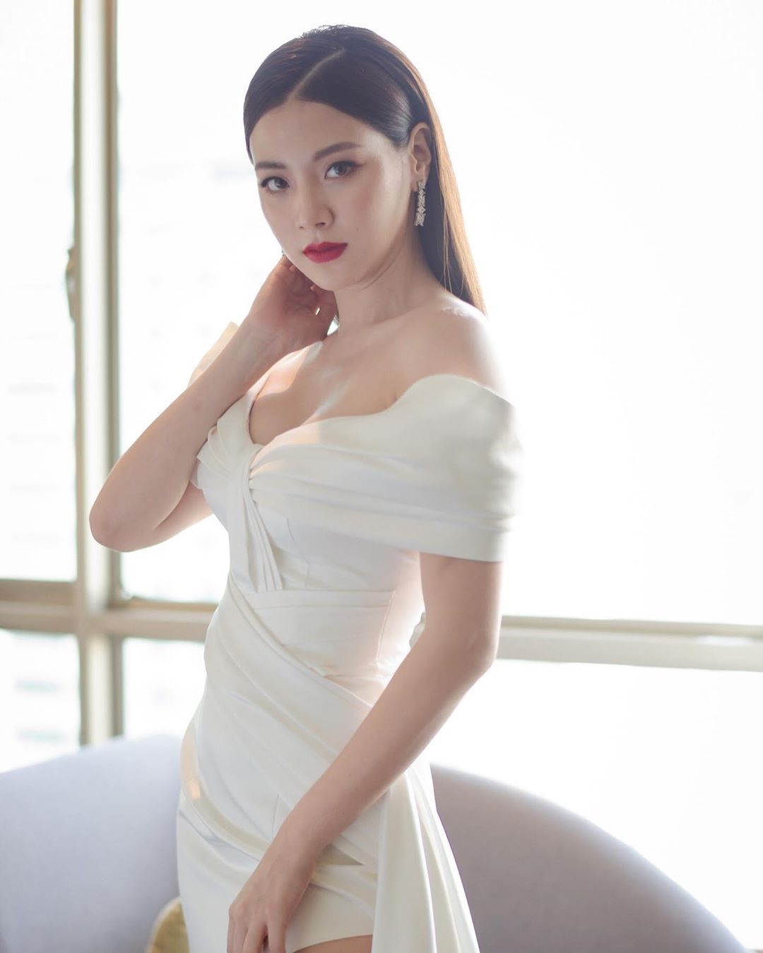 Baifern Pimchanok viết lời cảm ơn fan bằng tiếng Việt gây ấn tượng