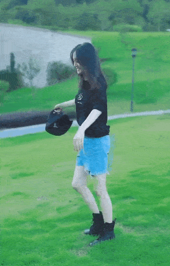 Trịnh Sảng tái xuất đốn tim fan, năng động khoe kỹ năng nhào lộn