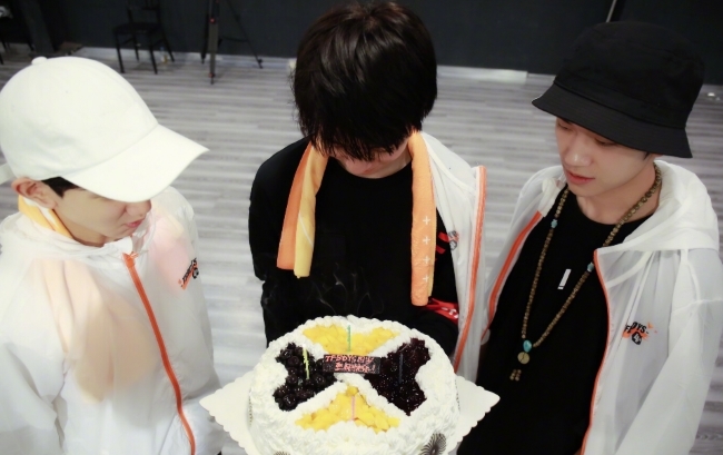 TFBoys tái hợp ngày nhóm tròn 6 tuổi
