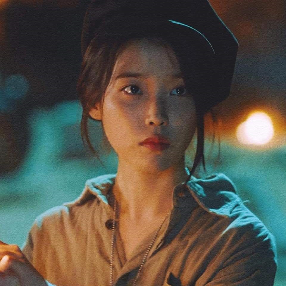 Ánh mắt xuất thần của IU trong tập mới nhất “Hotel Del Luna” gây sốt