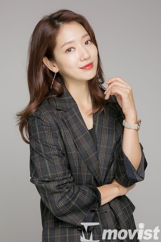 Park Shin Hye làm người kể chuyện trong phim tài liệu về động vật