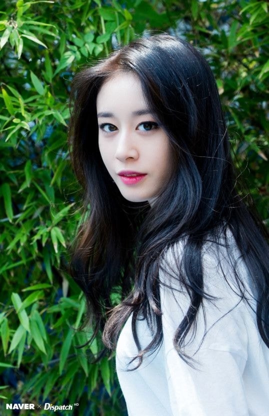 Loạt ảnh chứng minh Jiyeon xứng đáng là nữ thần sắc đẹp Kpop
