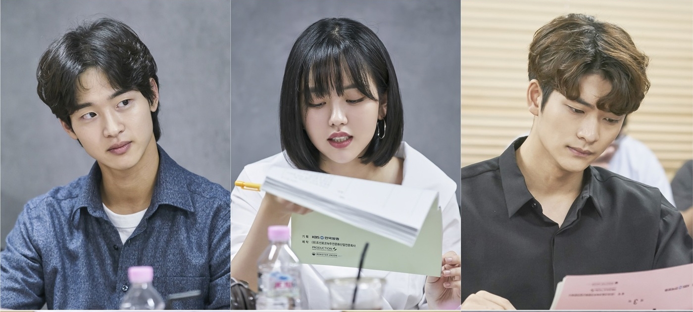 Kim So Hyun xinh như búp bê trong buổi đọc kịch bản drama mới