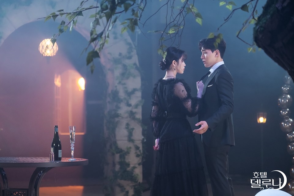 Đoàn phim “Hotel Del Luna” thông báo tình tiết hấp dẫn trong tập mới