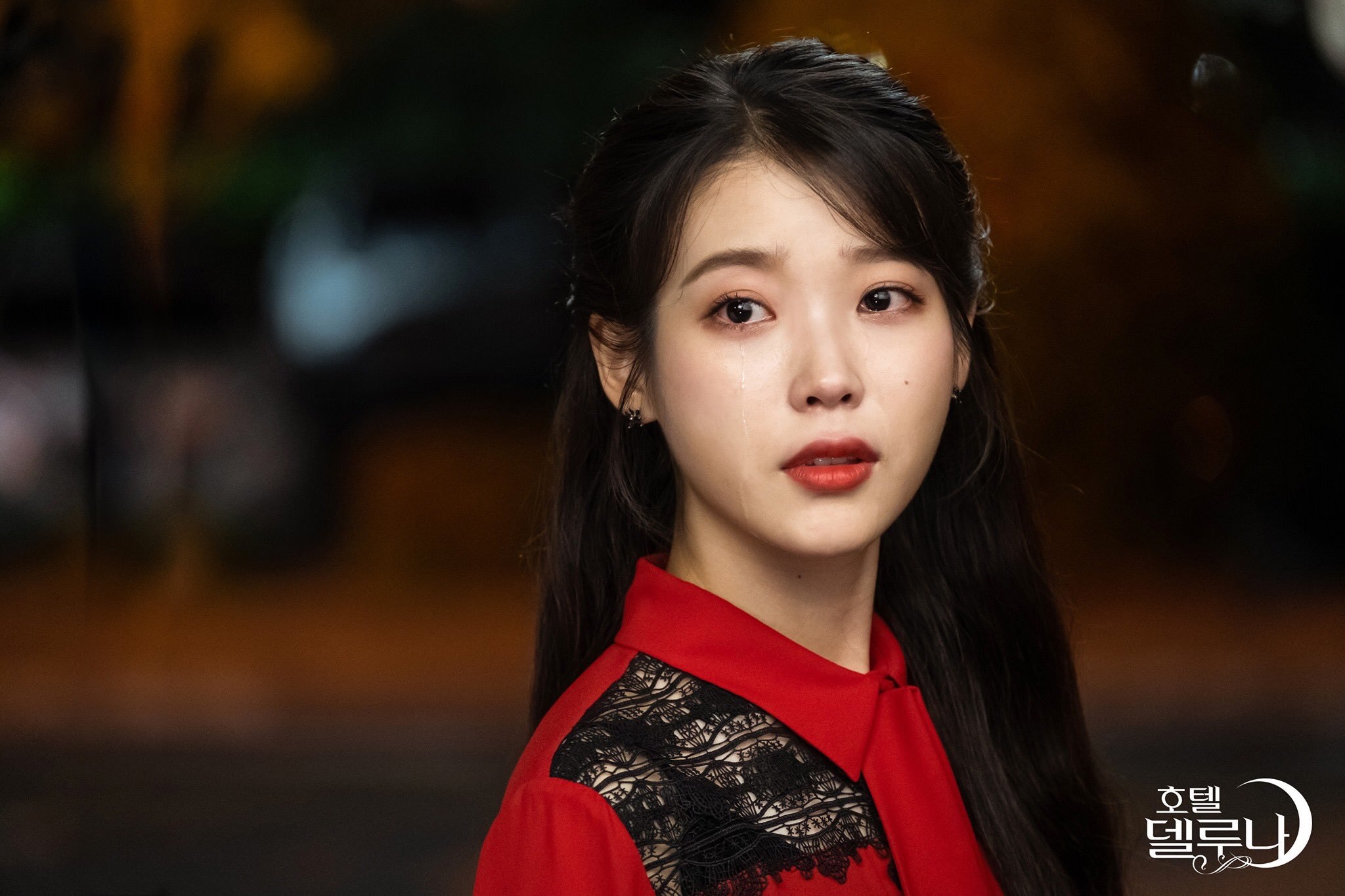 'Hotel Del Luna' tập 12 lại tăng rating với nụ hôn của nam nữ chính