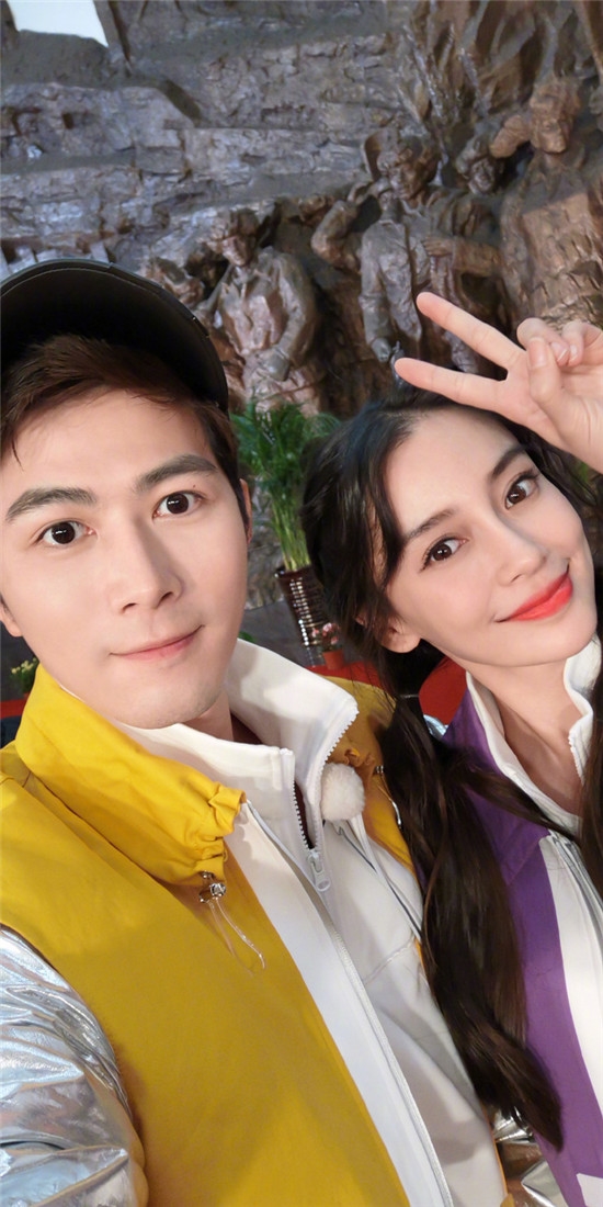 Trần Học Đông gây bão khi bị hỏi về nhan sắc Dương Mịch - AngelaBaby