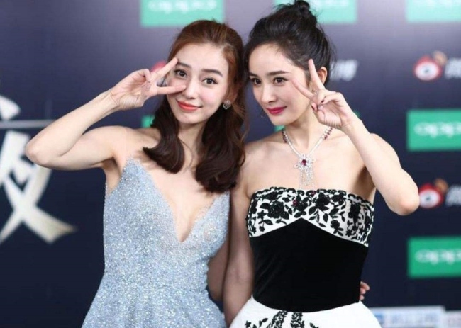 Trần Học Đông gây bão khi bị hỏi về nhan sắc Dương Mịch - AngelaBaby