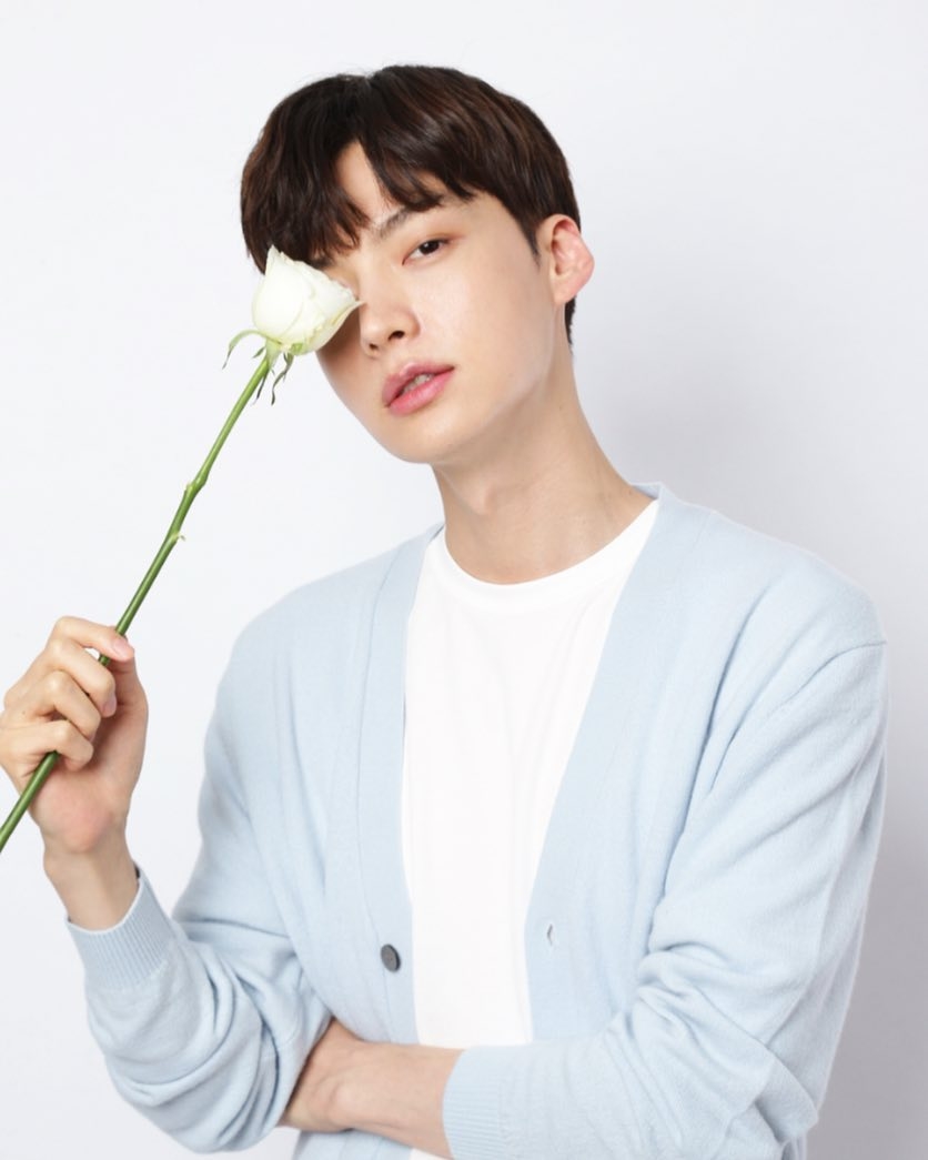 Ahn Jae Hyun bị thương hiệu mỹ phẩm hủy hợp đồng vì lùm xùm ly hôn