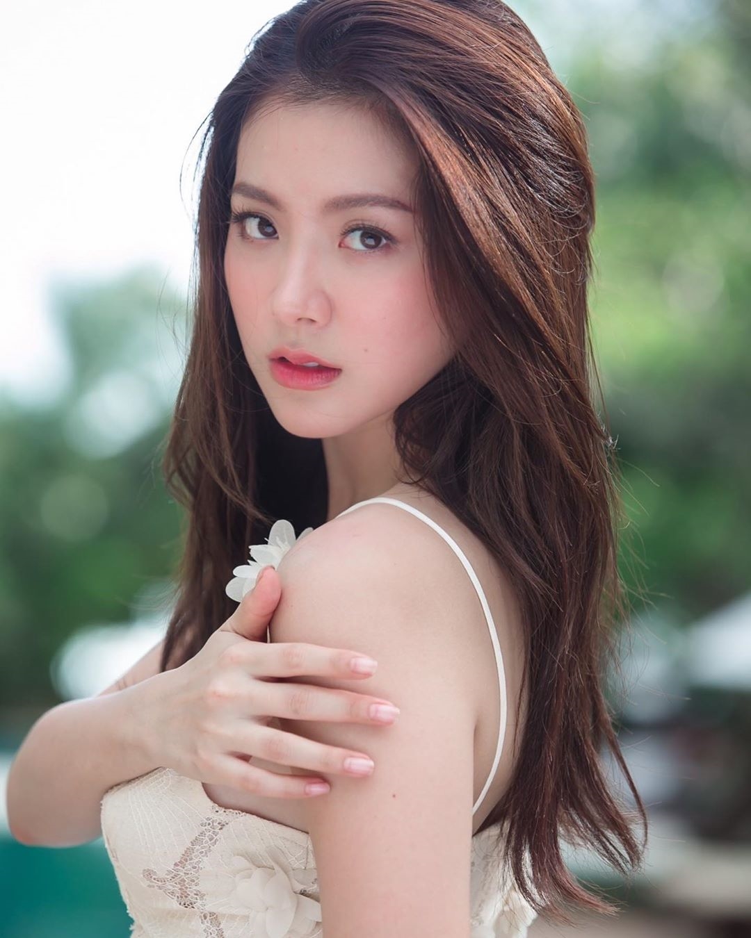 Baifern Pimchanok phải điều trị tâm lý vì đóng 'Chiếc lá cuốn bay'