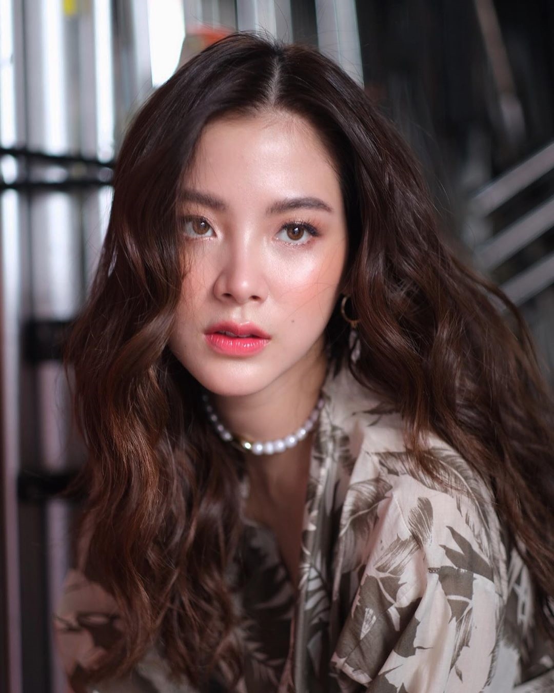 Baifern Pimchanok phải điều trị tâm lý vì đóng 'Chiếc lá cuốn bay'