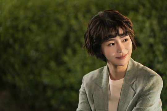 Yeo Jin Goo - IU trở thành hai ngôi sao truyền hình hot nhất tháng 8