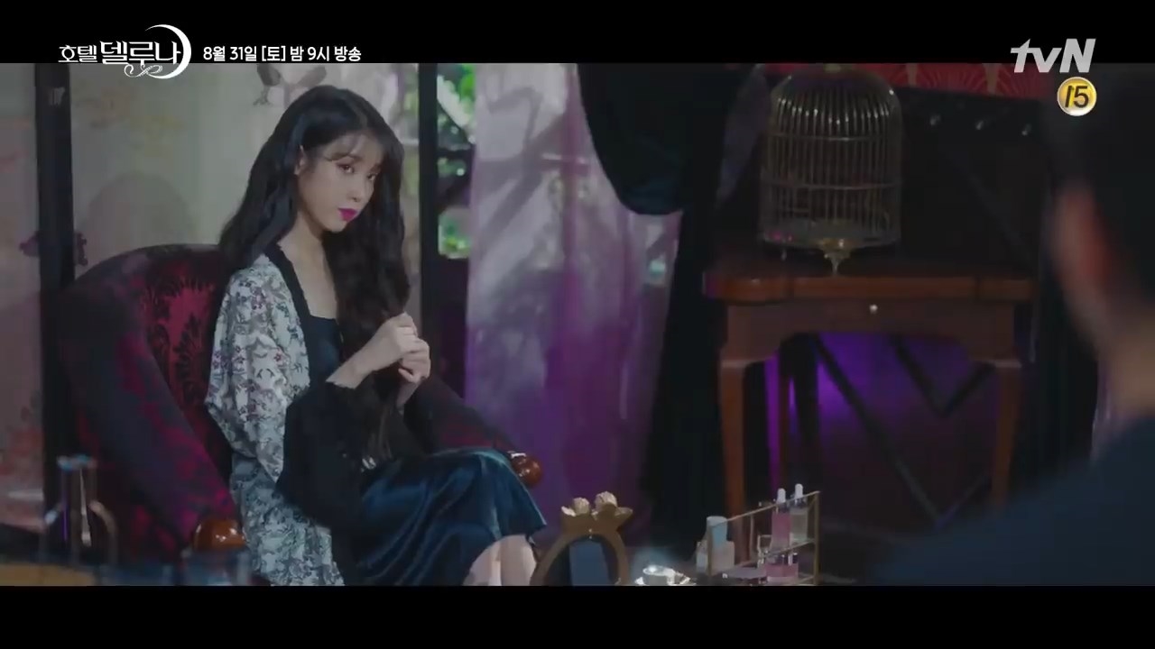 'Hotel Del Luna' tung teaser tập 15 trầm buồn không có cảnh của IU