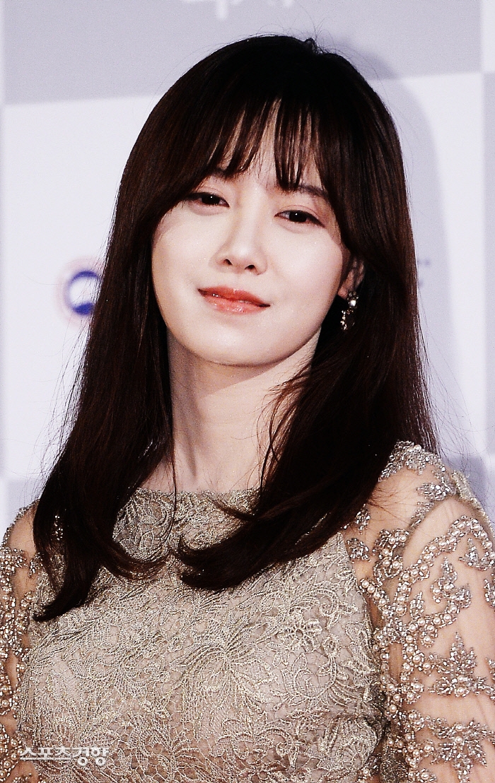 Goo Hye Sun tạm rút lui khỏi showbiz trở lại học đại học