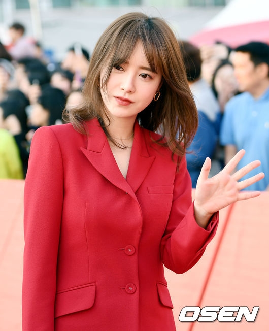 Goo Hye Sun tạm rút lui khỏi showbiz trở lại học đại học