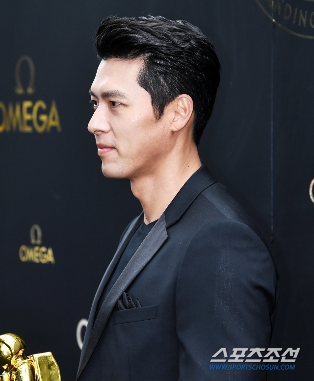 Hyun Bin bị Knet chê già, chê xấu khi tham dự sự kiện mới