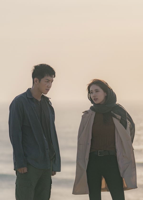 Đạo diễn 'Vagabond' tiết lộ quá trình mời Lee Seung Gi - Suzy