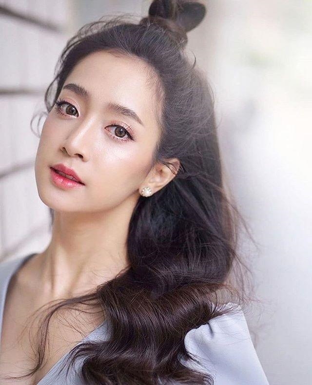 Instagram Bella - Weir - Ching Ching tăng tương tác lớn vì scandal
