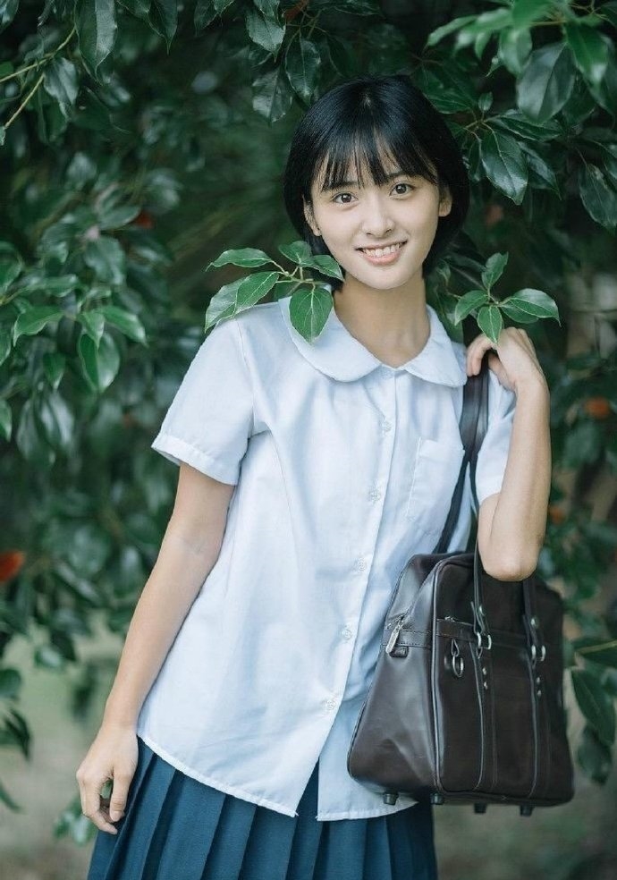Thẩm Nguyệt thủ vai Duk Sun trong Reply 1988 bản Trung?