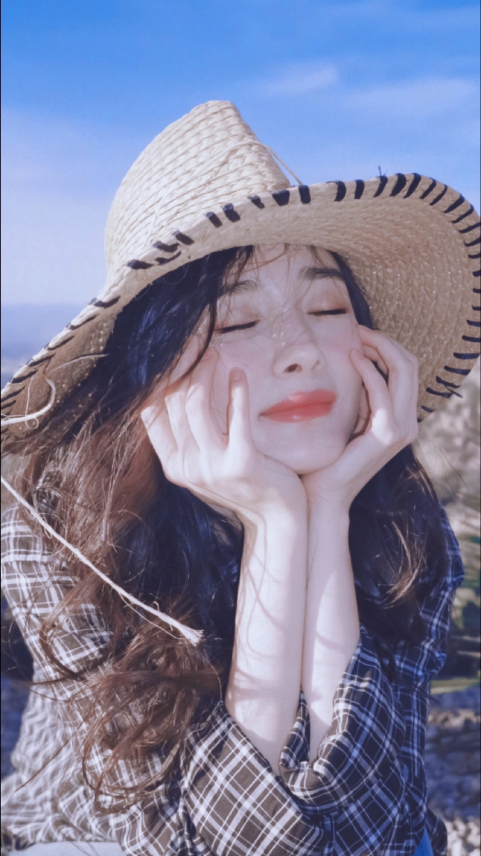 Đường Yên, Dương Mịch và những mỹ nhân Cbiz bầu bì vẫn đóng phim