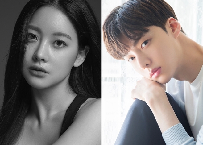 Ahn Jae Hyun và Oh Yeon Seo tươi tắn khi cùng đọc kịch bản phim mới