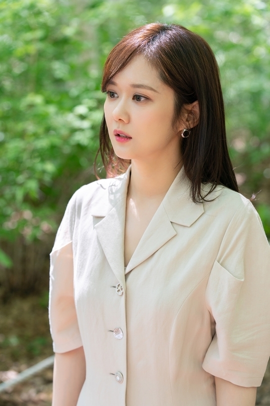 Lee Sang Yoon cầu hôn Jang Na Ra trong drama mới gây chú ý