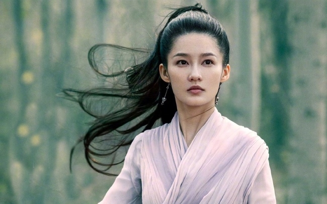 Luhan và Dương Tử đều lọt top đề cử Cây Chổi Vàng 2019