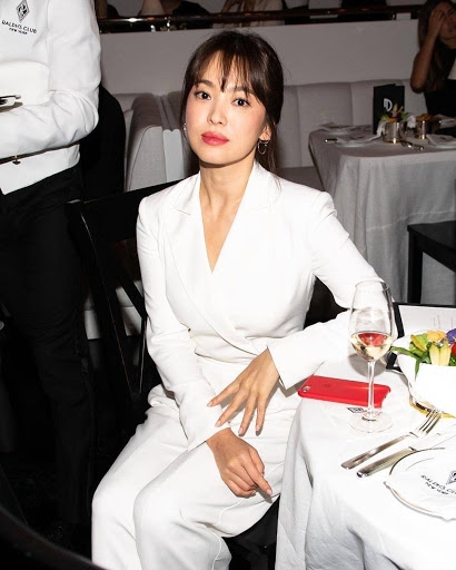 Song Hye Kyo tham dự sự kiện đầu tiên tại Hàn hậu ly hôn Song Joong Ki