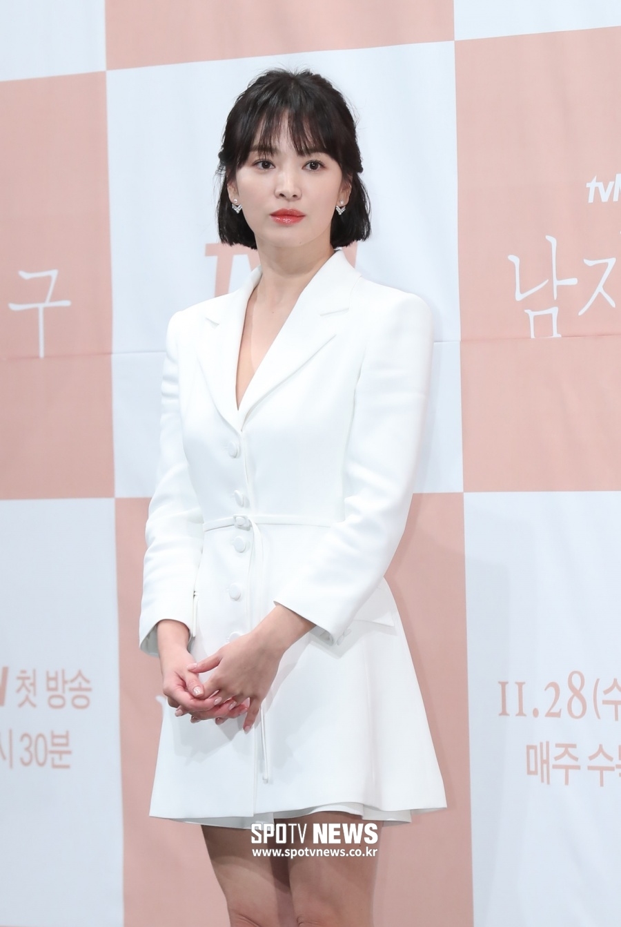 Song Hye Kyo tham dự sự kiện đầu tiên tại Hàn hậu ly hôn Song Joong Ki