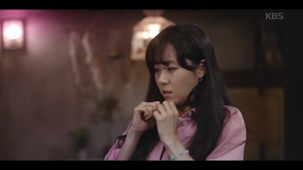Drama của Gong Hyo Jin bị lên án bóc lột nhân viên làm việc quá sức