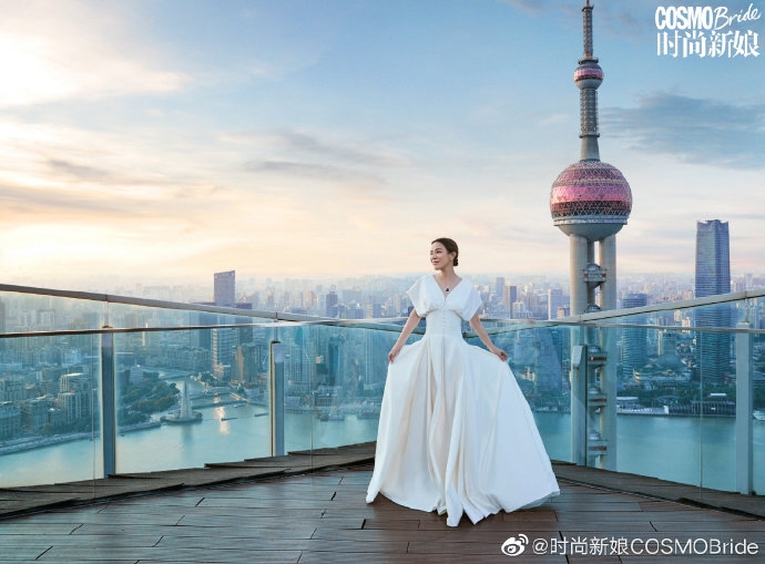 Xa Thi Mạn đốn tim mọi người khi hóa thân thành cô dâu lộng lẫy