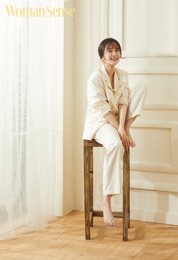 Goo Hye Sun lên báo nói về chuyện ly hôn và động thái của Ahn Jae Hyun