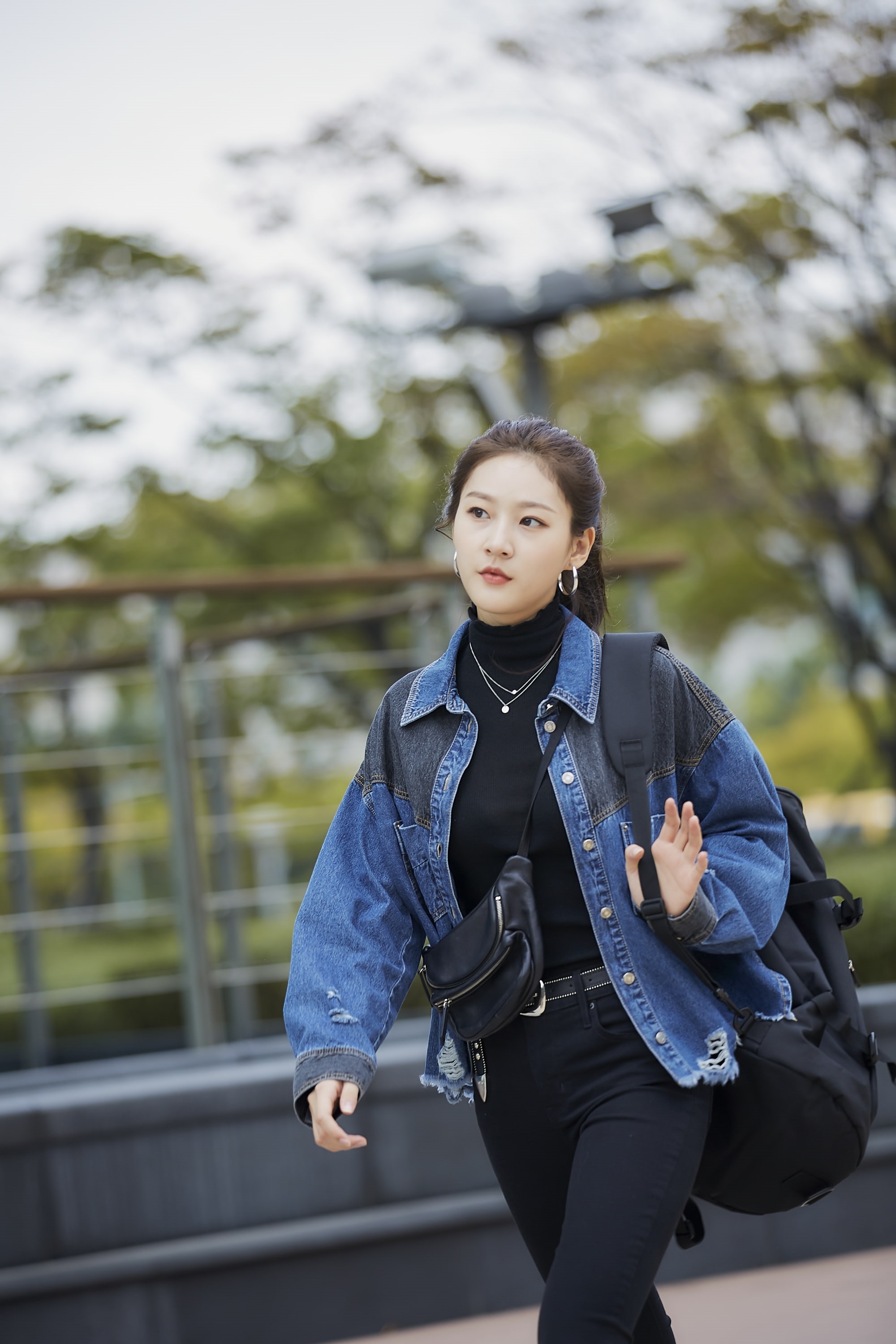 Kim Sae Ron tiếp tục khiến fan trầm trồ với loạt ảnh mới trong drama