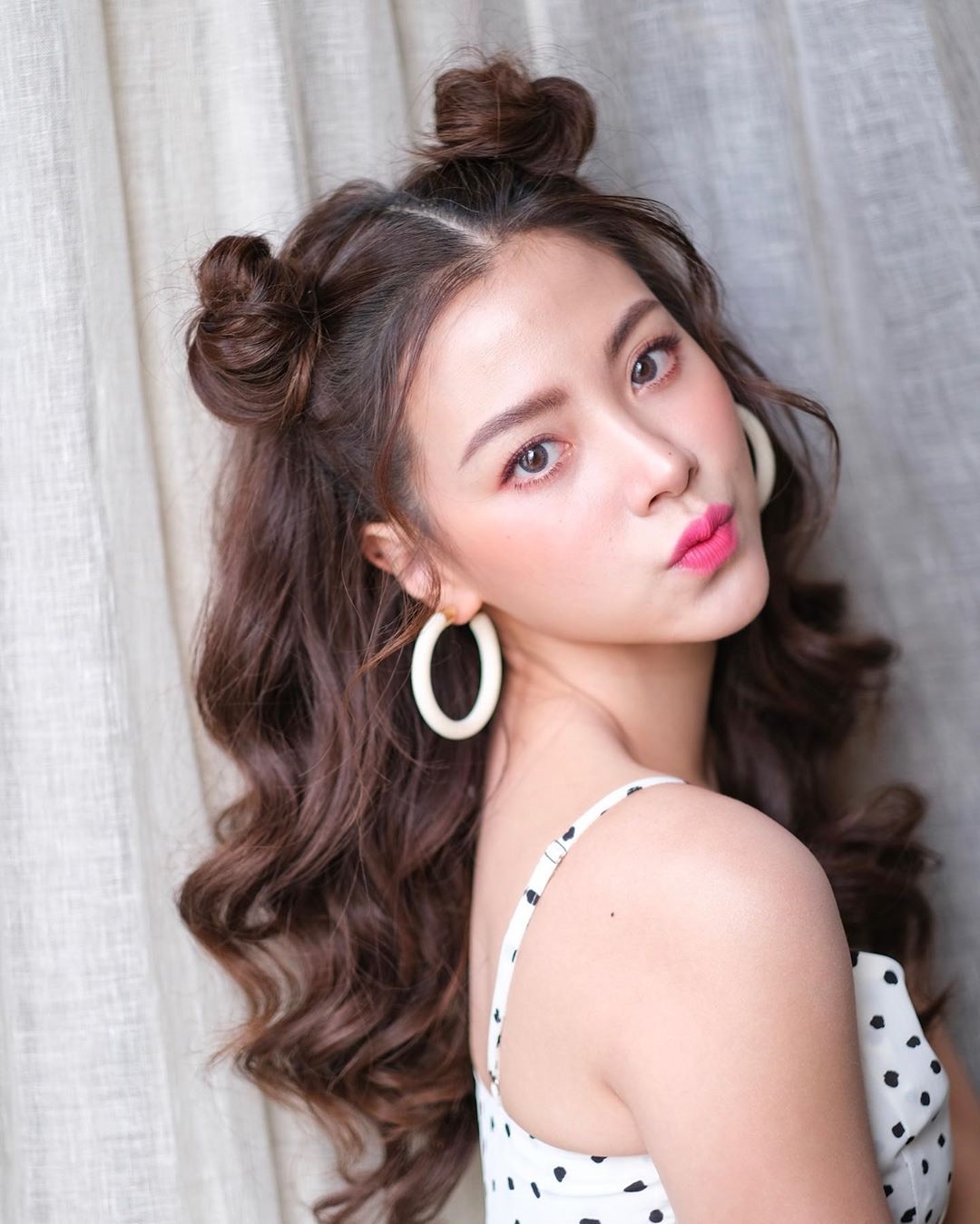 Điểm danh 5 mỹ nữ Thái hot nhất trên mạng xã hội năm 2019