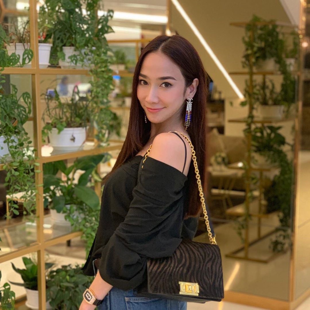 Điểm danh 5 mỹ nữ Thái hot nhất trên mạng xã hội năm 2019