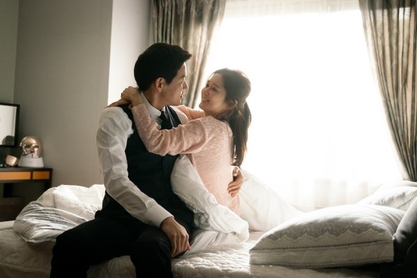 Lee Sang Yoon - Jang Na Ra trả lời về khả năng 'phim giả tình thật'