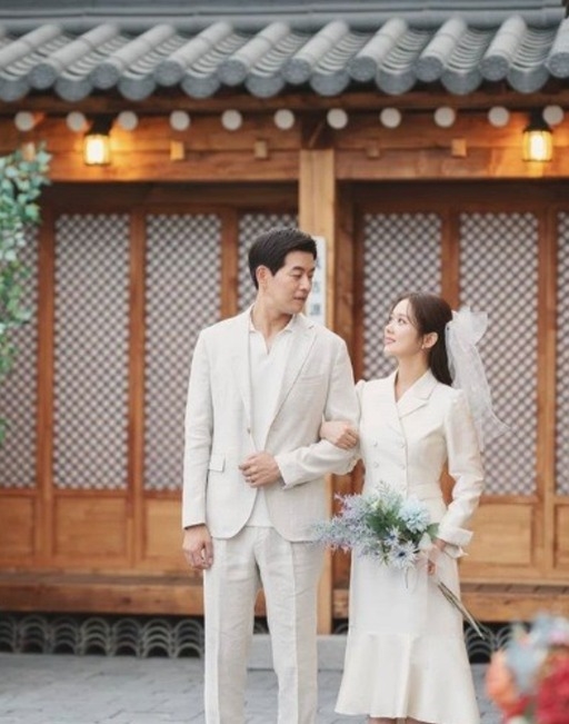 Lee Sang Yoon - Jang Na Ra trả lời về khả năng 'phim giả tình thật'